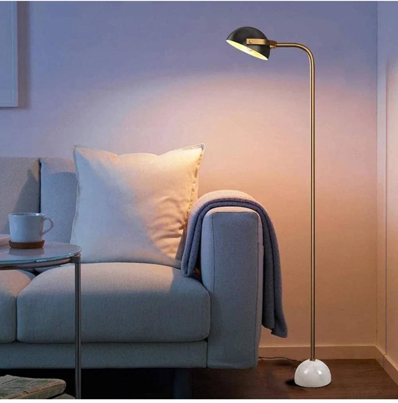 WhatsApp Image 2025-04-10 at 12.46.56 Younda Lampadaire noir – Image 1